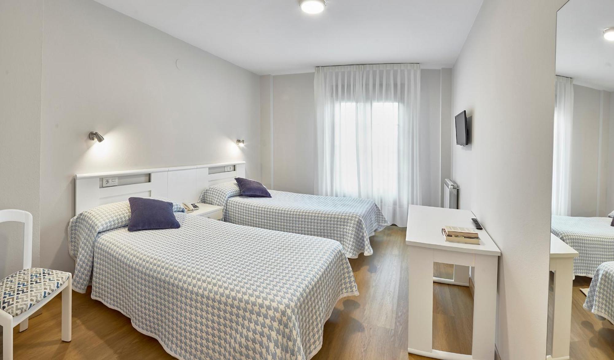 Hotel Rico Luarca Exteriör bild