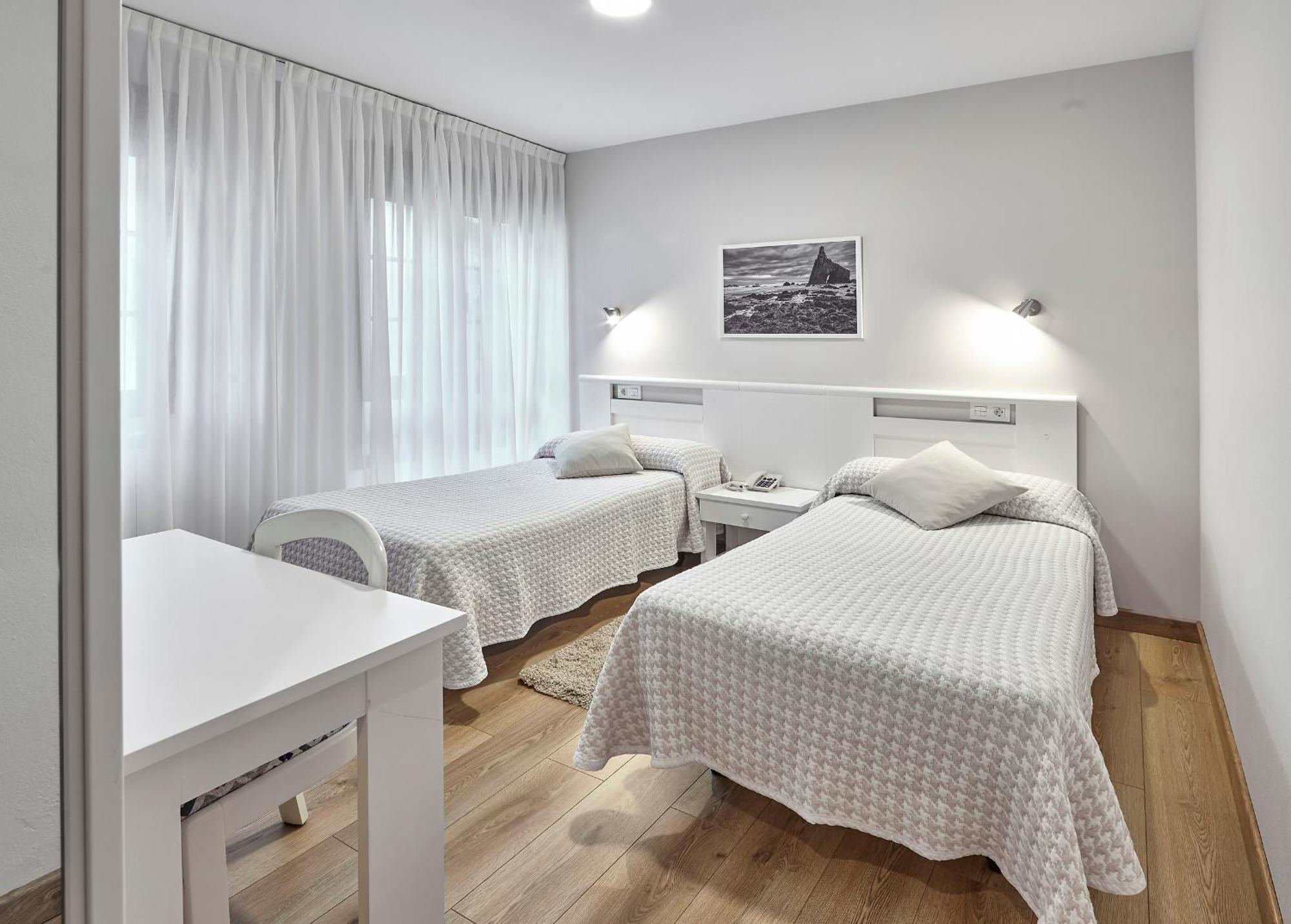 Hotel Rico Luarca Exteriör bild